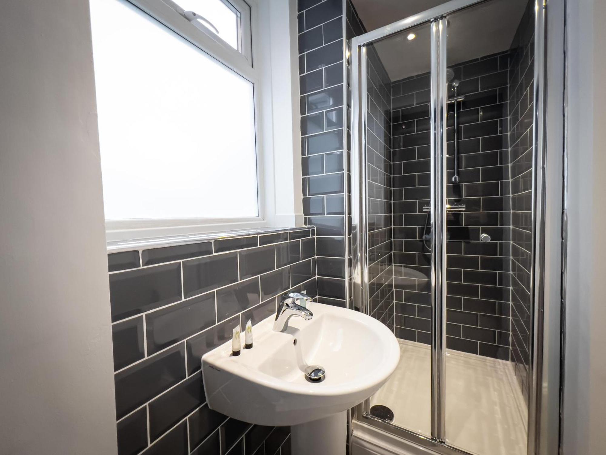 Newly Refurbished 6 Person En-Suite Apartment Tyne & Wear Newcastle Upon Tyne Killingworth エクステリア 写真