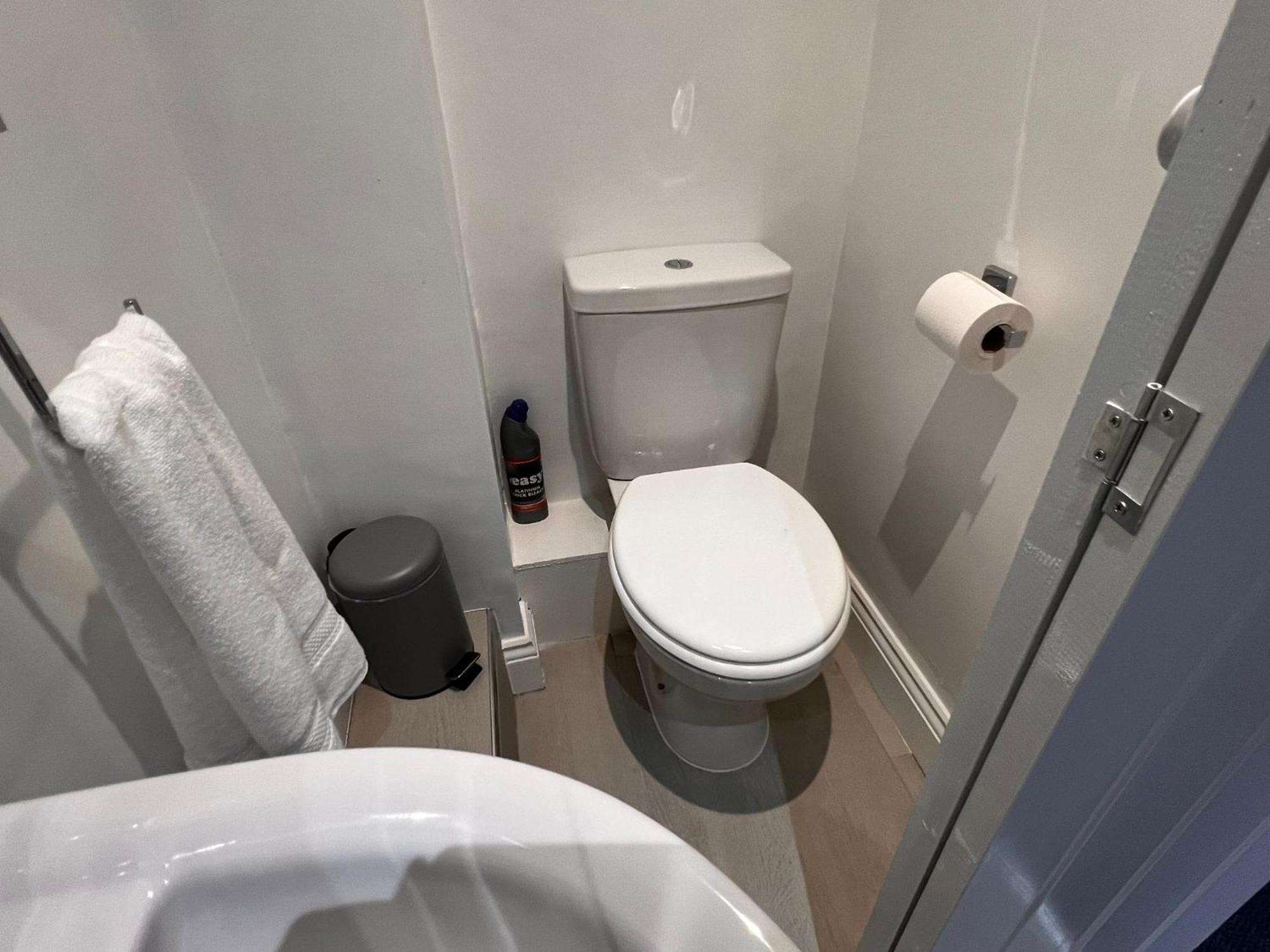 Newly Refurbished 6 Person En-Suite Apartment Tyne & Wear Newcastle Upon Tyne Killingworth エクステリア 写真